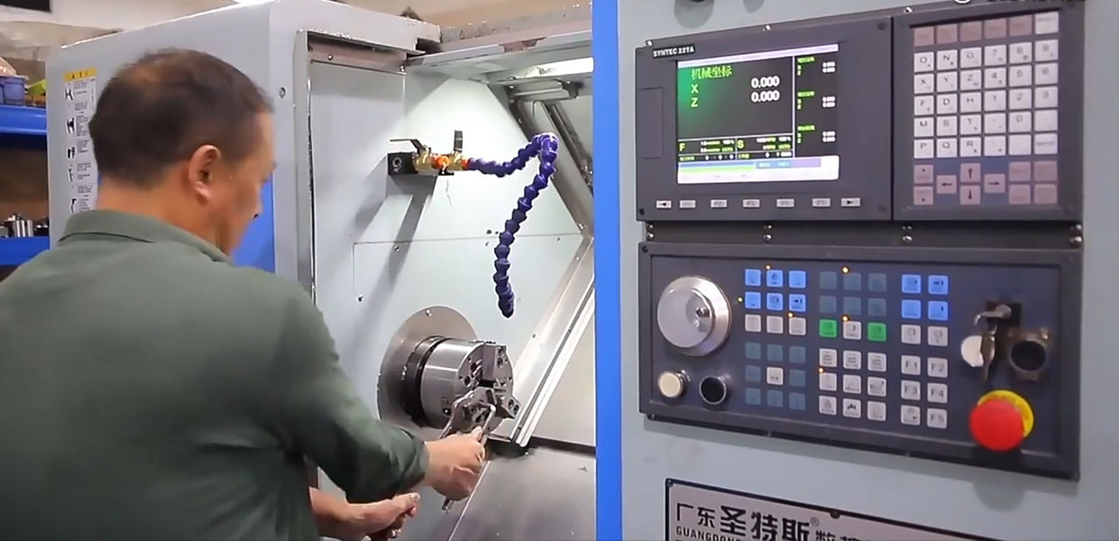 Dongguan Zhongwei Metal Products Co., Ltd dây chuyền sản xuất của nhà sản xuất