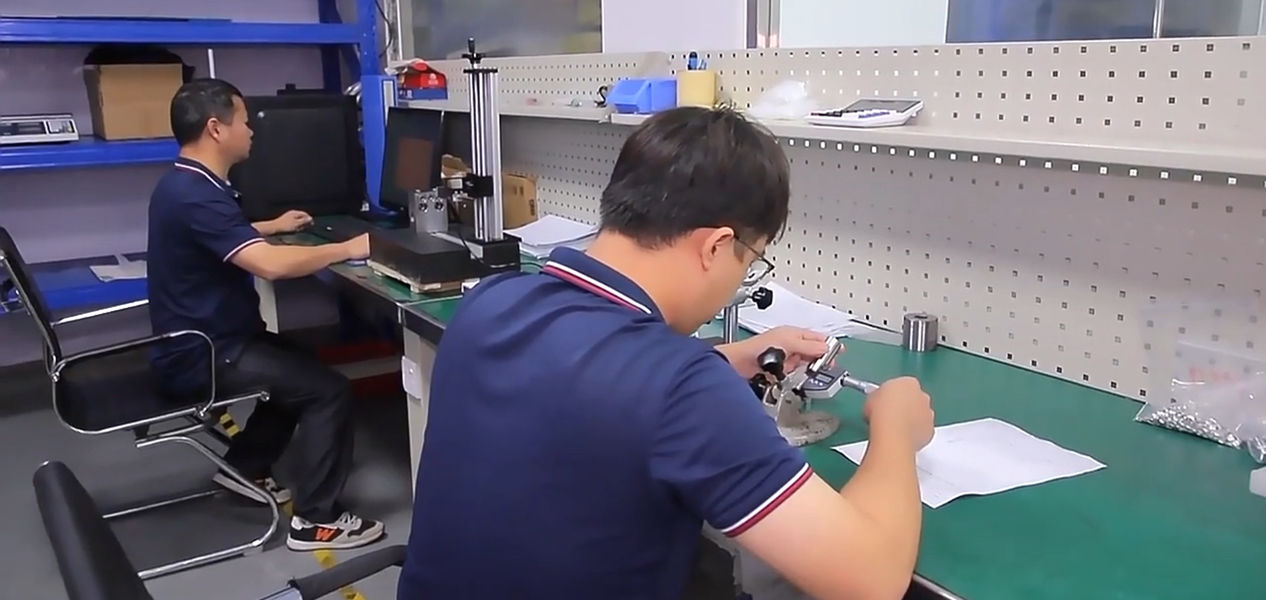 Dongguan Zhongwei Metal Products Co., Ltd dây chuyền sản xuất của nhà sản xuất